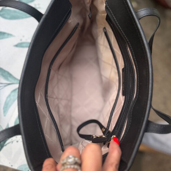 Michael Kors Eva Tote Nude and Black - Picture 4 of 8